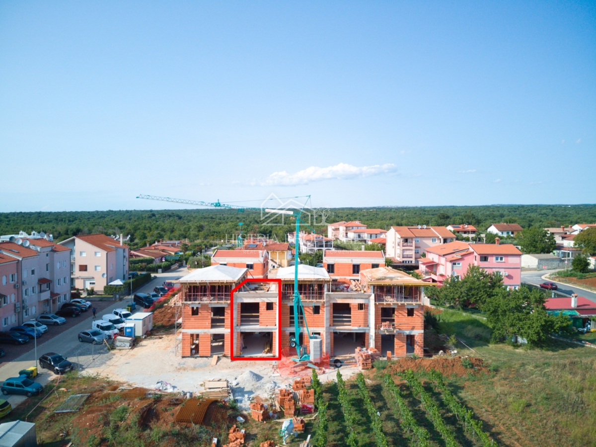 Nuova casa a schiera con elementi tradizionali vicino alla città di Parenzo