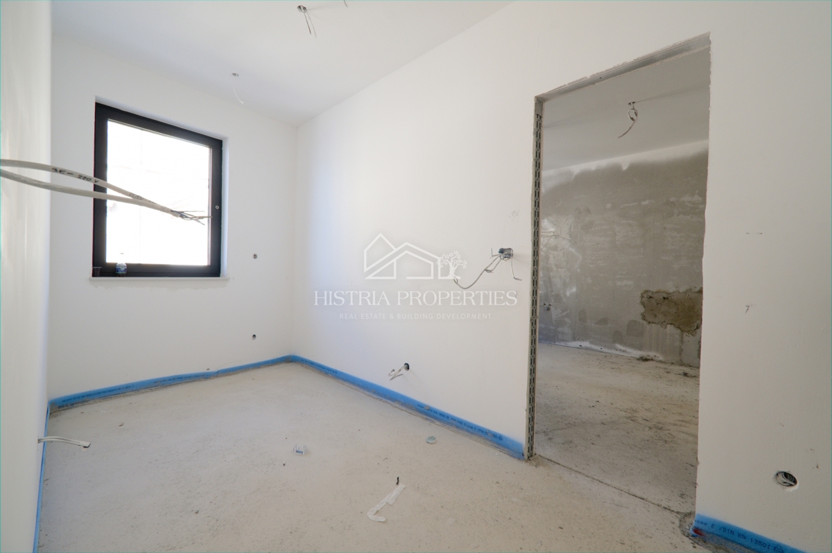 Fantastico appartamento in prima fila sul mare in un edificio nuovo di qualità con una vista impagabile