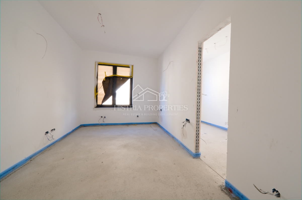 Fantastico appartamento in prima fila sul mare in un edificio nuovo di qualità con una vista impagabile