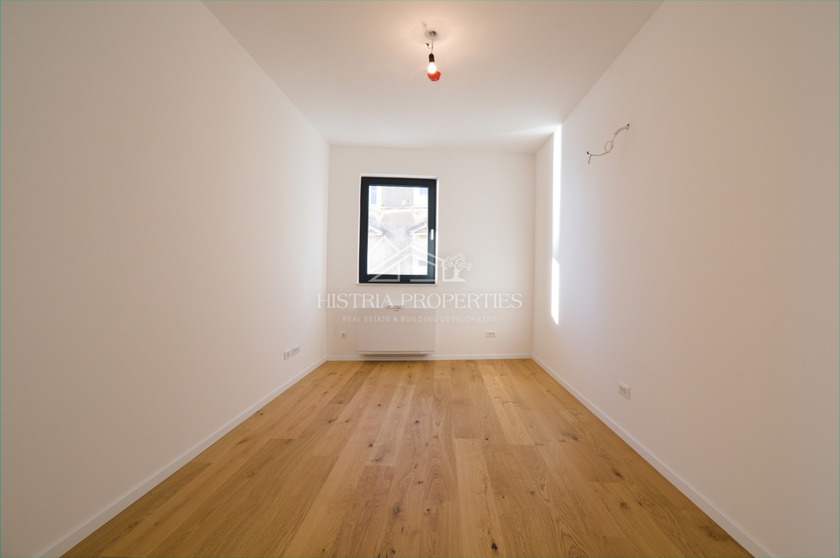 Fantastico appartamento in prima fila sul mare in un edificio nuovo di qualità con una vista impagabile