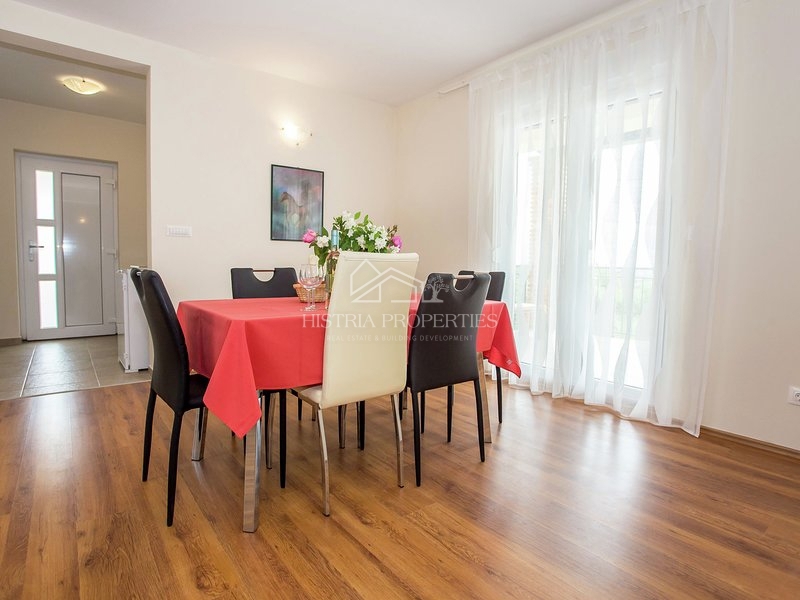 Casa arredata con piscina a 9 km da Parenzo