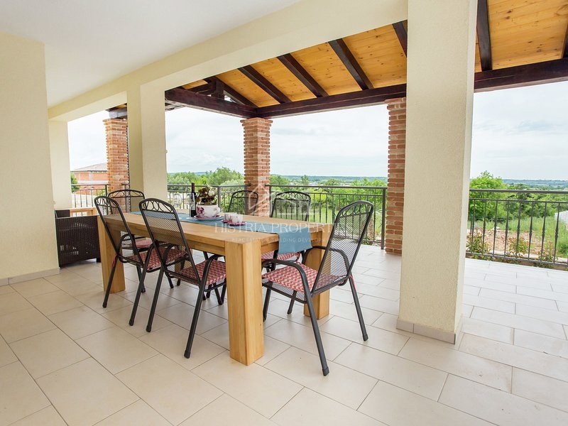 Casa arredata con piscina a 9 km da Parenzo