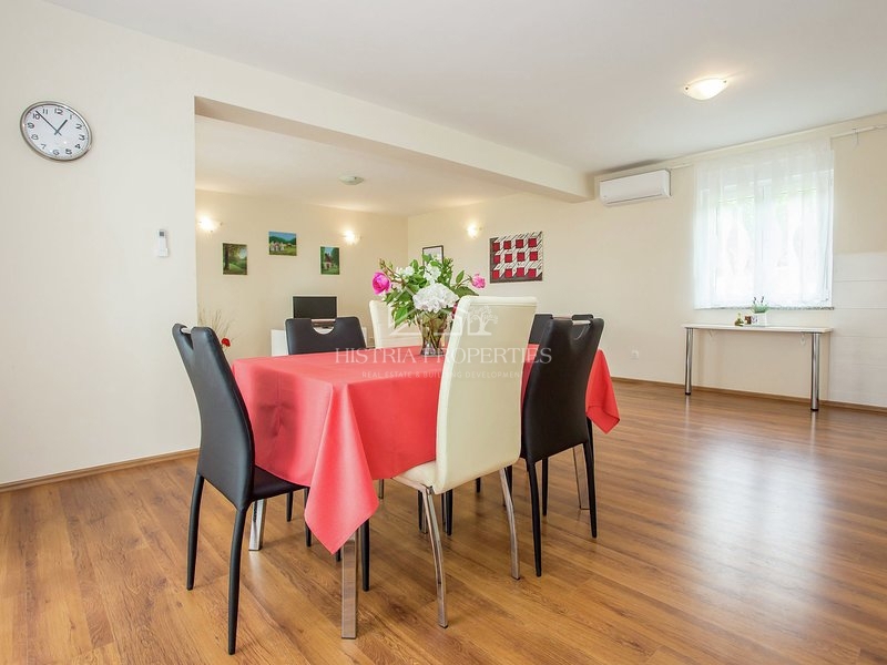 Casa arredata con piscina a 9 km da Parenzo