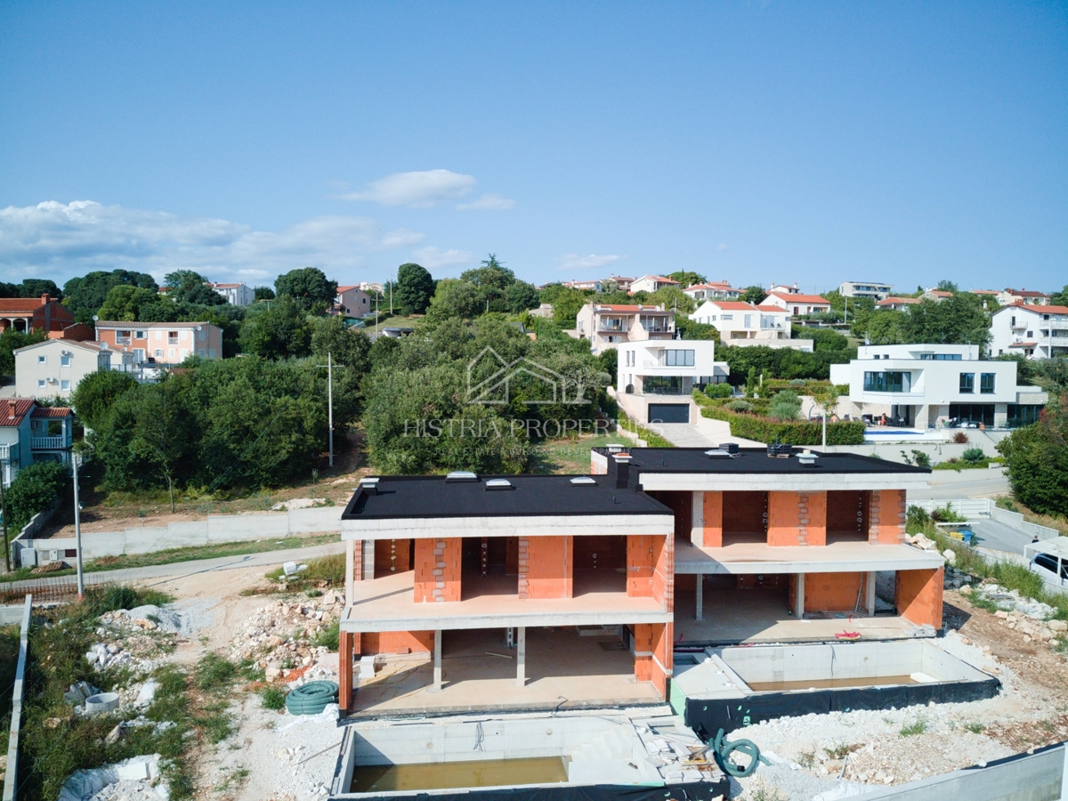 Lussuosa casa bifamiliare di alta qualità con vista panoramica