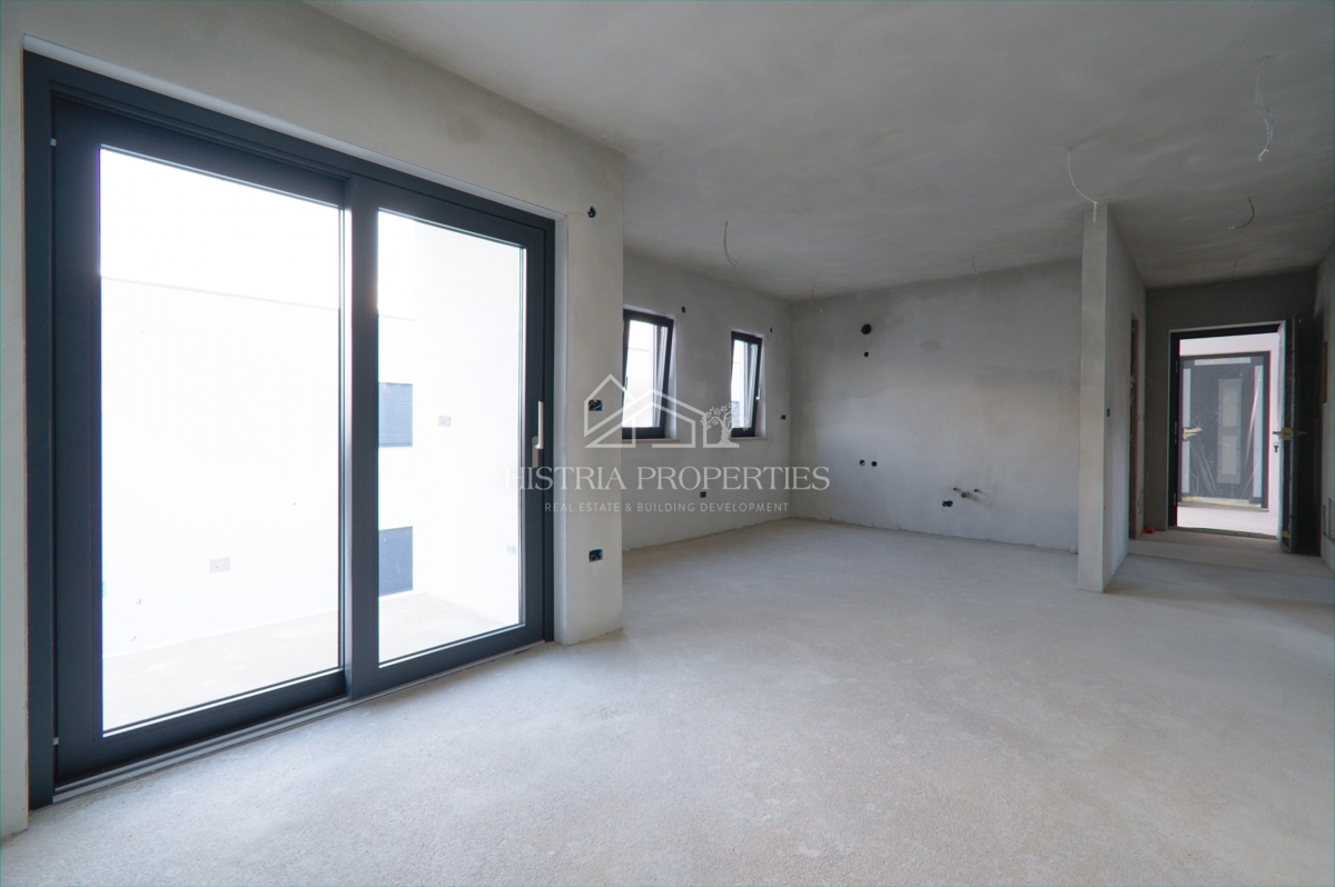 Appartamento urbano con 2 terrazze in una moderna zona residenziale, vicino al centro di Parenzo