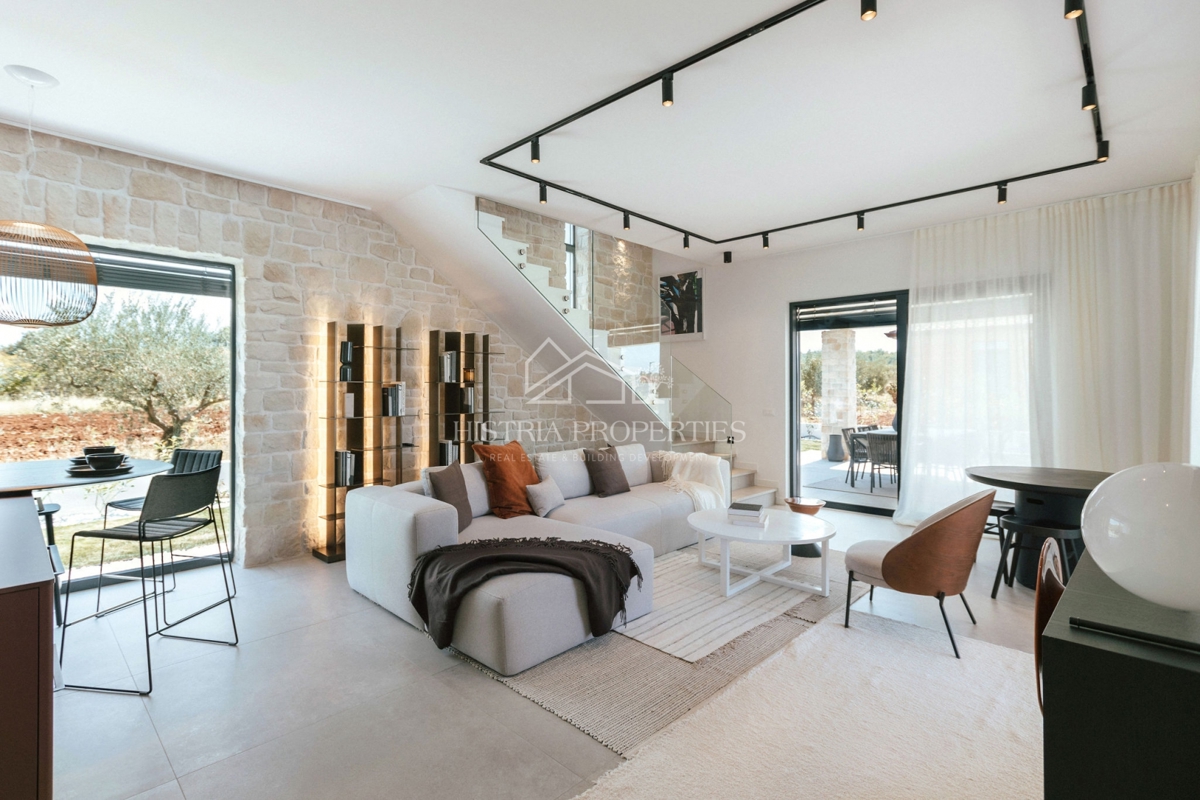 Villa di design in stile istriano, completamente e riccamente attrezzata