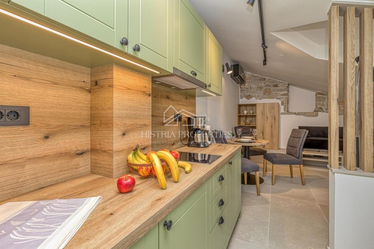 Il nucleo antico di un'affascinante cittadina istriana e una casa istriana ristrutturata per gli amanti della tradizione