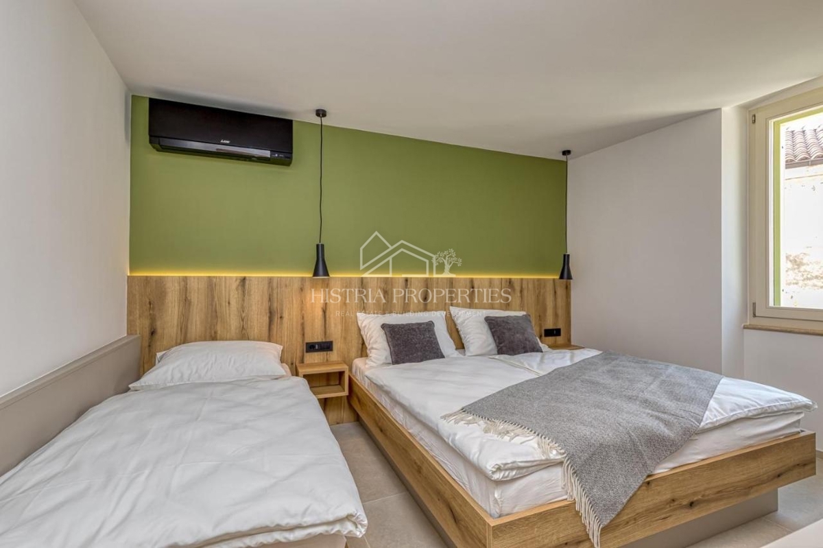 Il nucleo antico di un'affascinante cittadina istriana e una casa istriana ristrutturata per gli amanti della tradizione