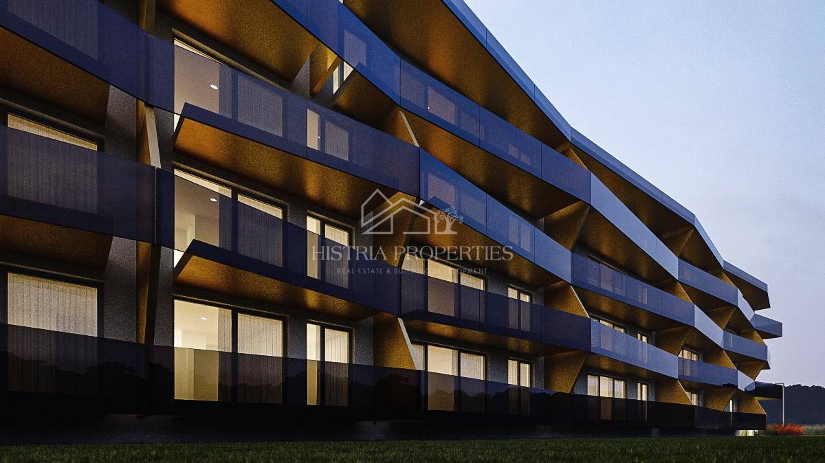 A 800 metri dal mare, appartamento nuovo in lussuoso palazzo di nuova costruzione con garage, ascensore e vista mare