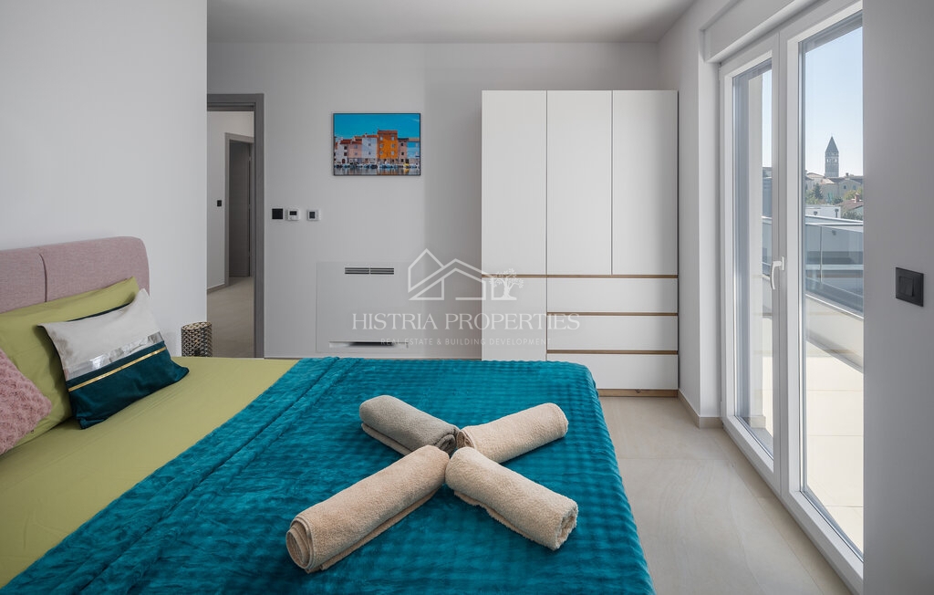 Una nuova villa dal design moderno, completamente attrezzata, in una posizione ricercata