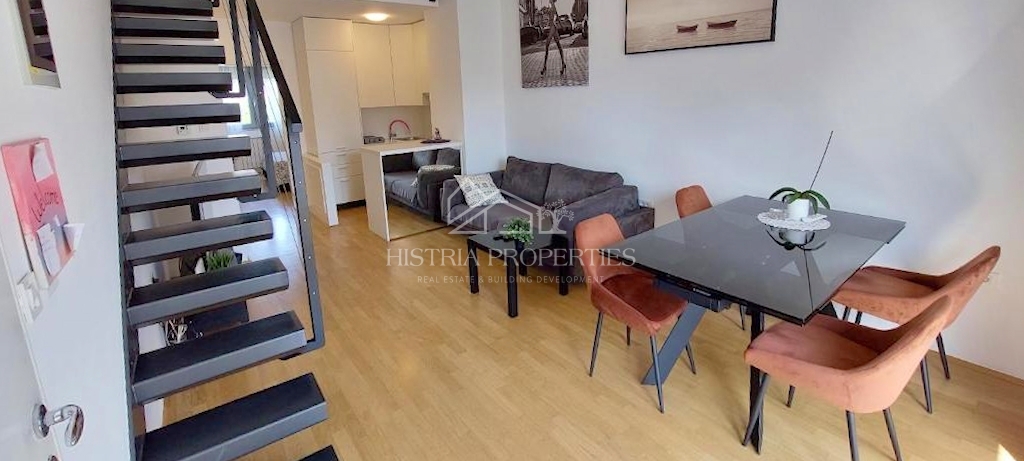 Appartamento accogliente, confortevole e completamente attrezzato nel centro città con 2 terrazze e ascensore