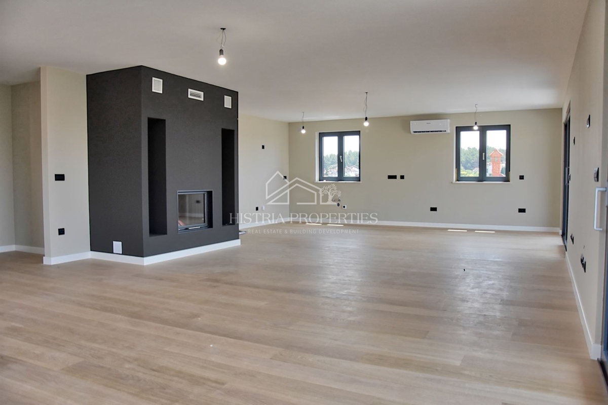 Penthouse che ha tutto in una posizione privilegiata a Parenzo per un soggiorno da sogno