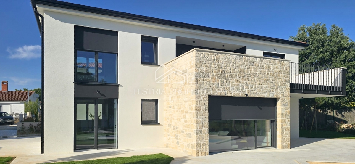 Extremely high-quality and modern house surrounded by the scent of nature, fully furnished and equipped