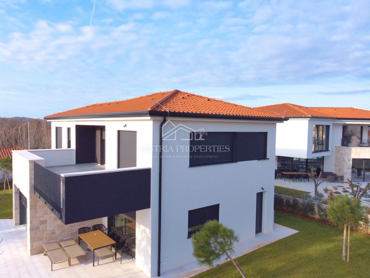 Extremely high-quality and modern house surrounded by the scent of nature, fully furnished and equipped