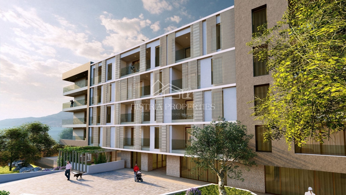 Edificio di nuova costruzione di altissima qualità e appartamento con ampia terrazza e vista mare