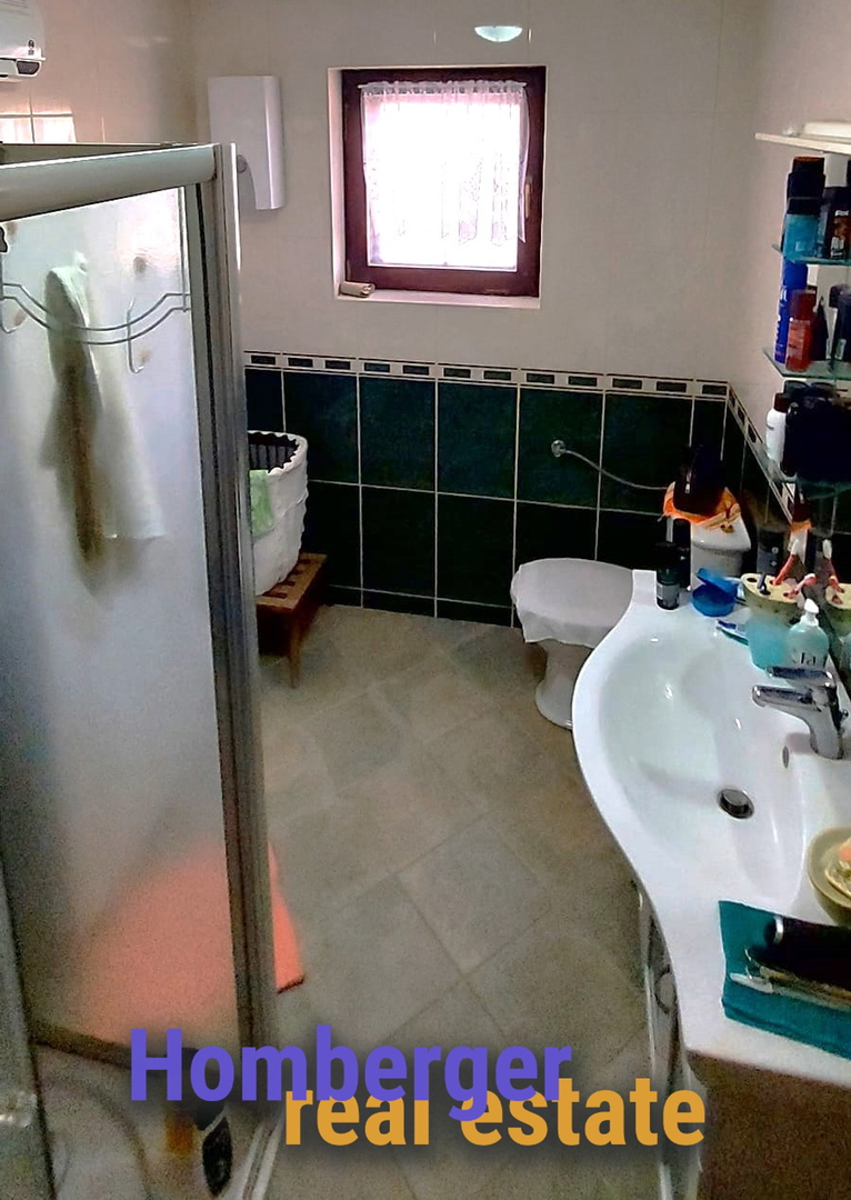 Sognante bellezza su un rilievo con 12 camere da letto e 5 bagni - vista incantevole