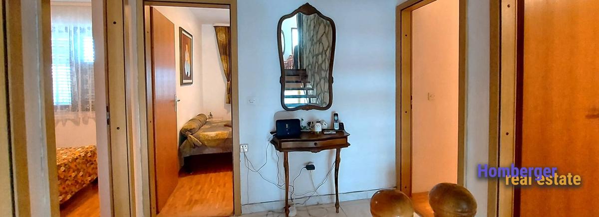 Sognante bellezza su un rilievo con 12 camere da letto e 5 bagni - vista incantevole