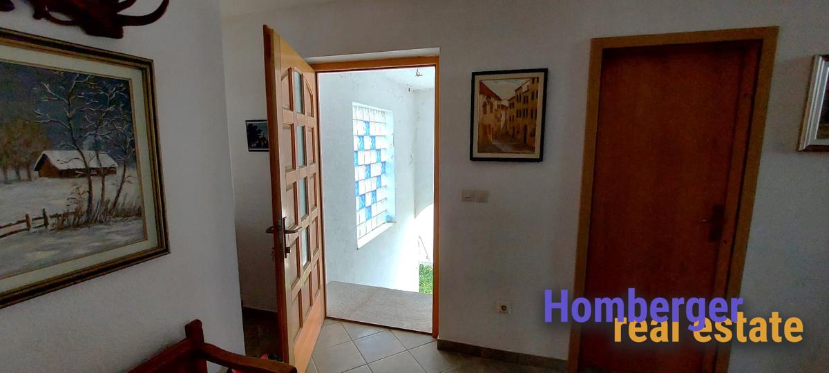 Sognante bellezza su un rilievo con 12 camere da letto e 5 bagni - vista incantevole