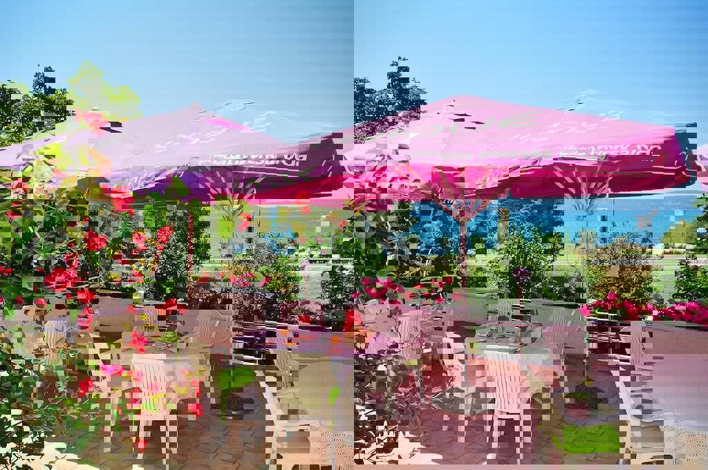 Pensione sul mare - opportunità di affari