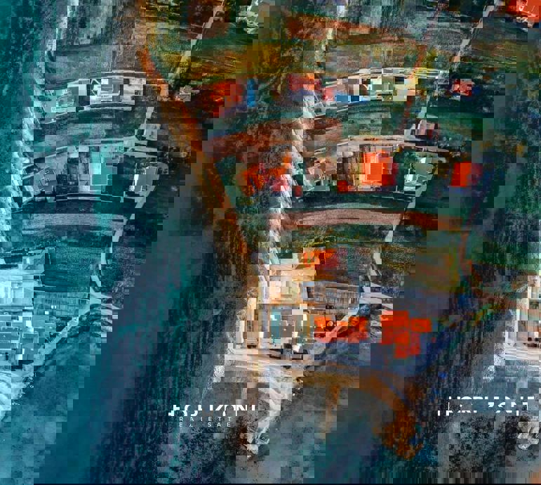 Nuova costruzione vicino al mare e alla spiaggia