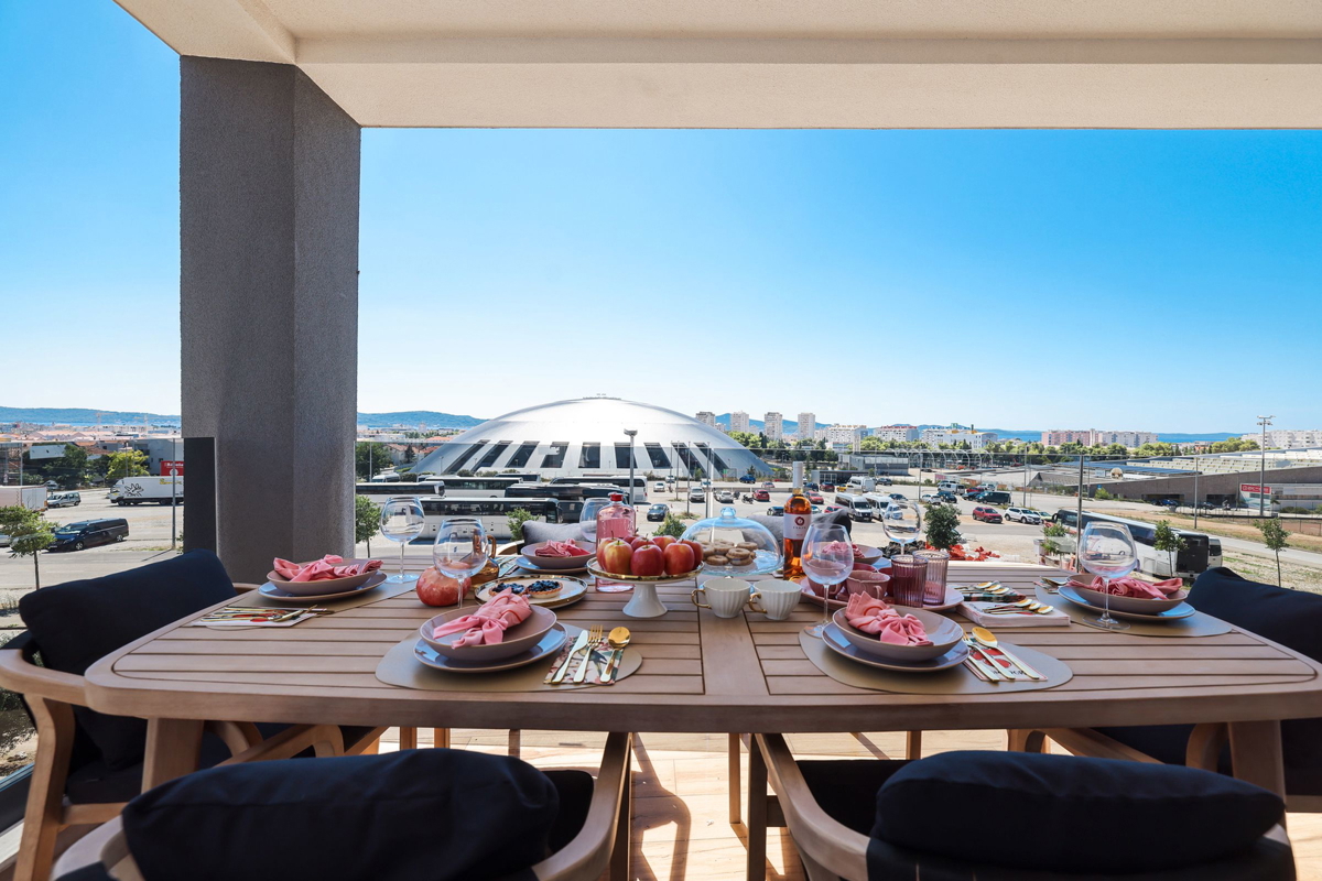 Attico di lusso su due livelli con terrazza sul tetto