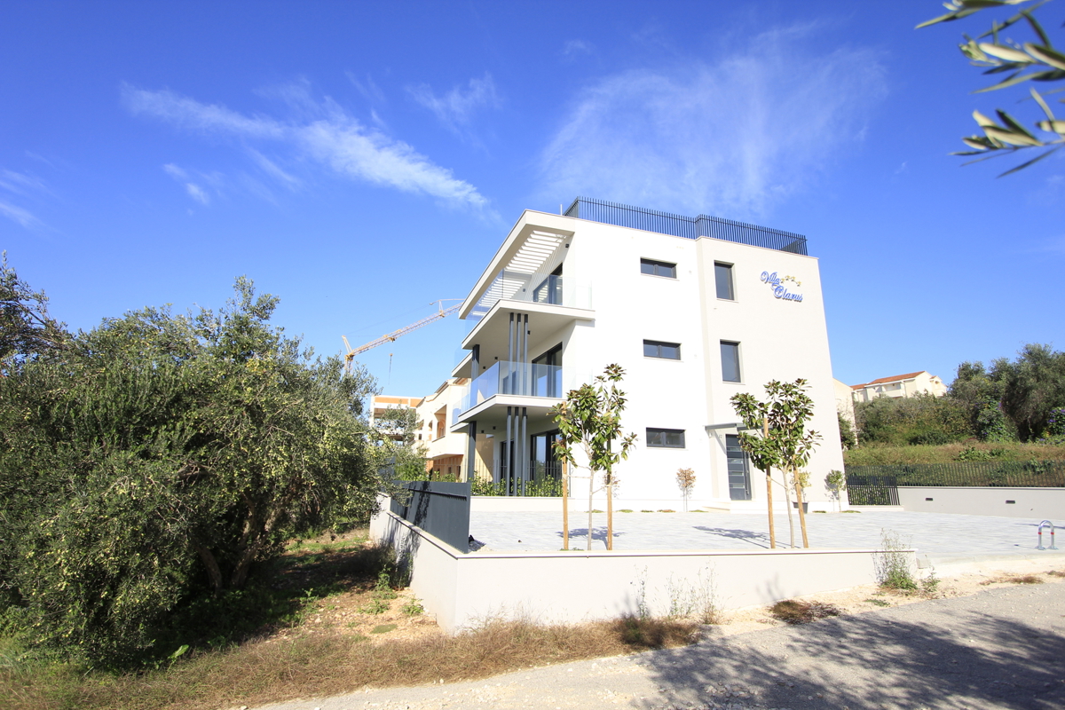 Appartamento moderno con terrazza sul tetto - vista panoramica sul mare