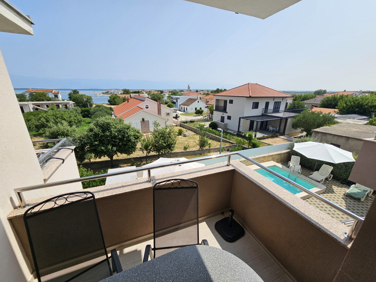 Appartamento con una camera da letto a Nin - vista mare