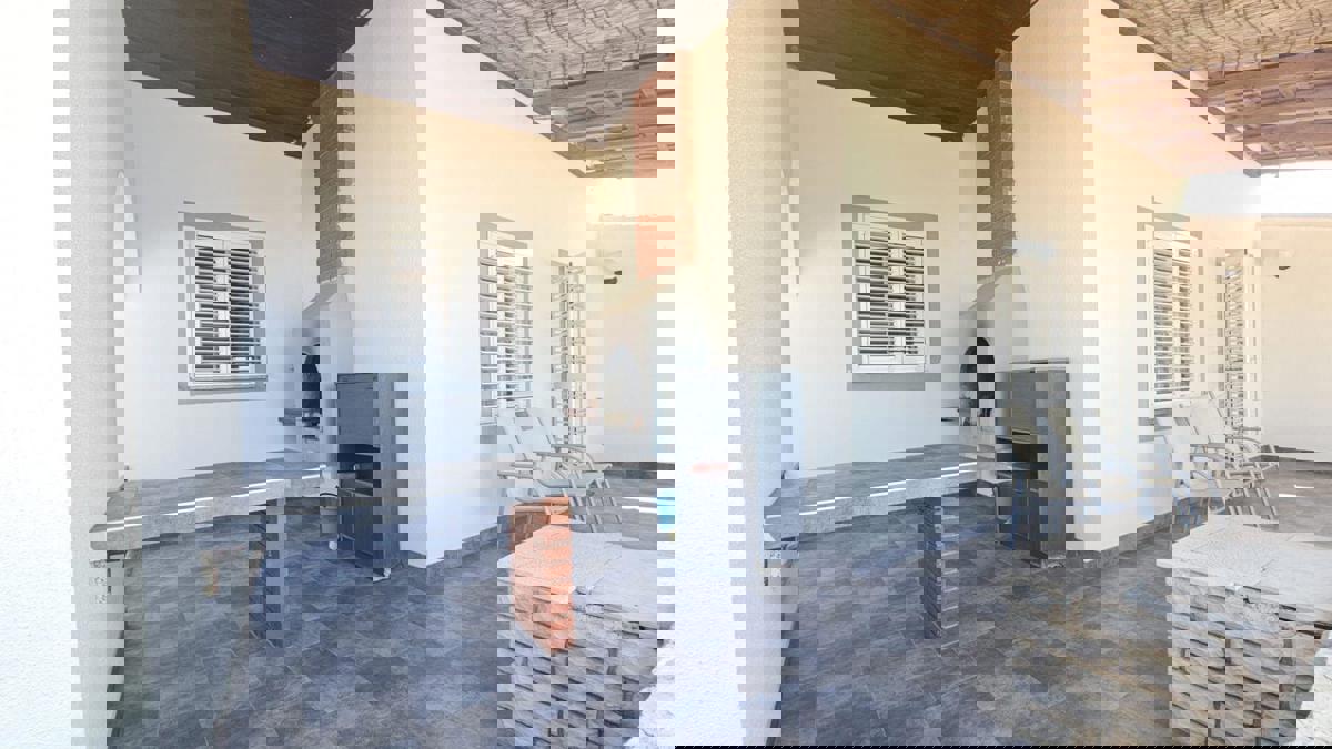 Casa in prima fila sul mare e sulla spiaggia