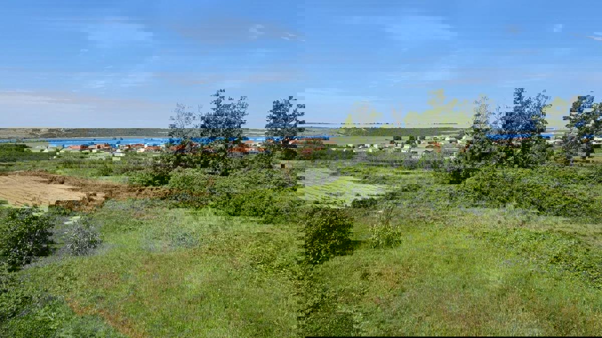 Terreno edificabile non lontano da Zara