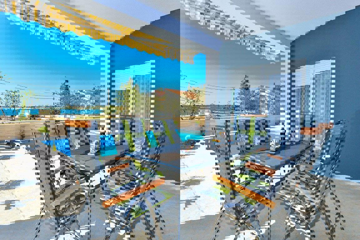 Villa spaziosa con appartamenti