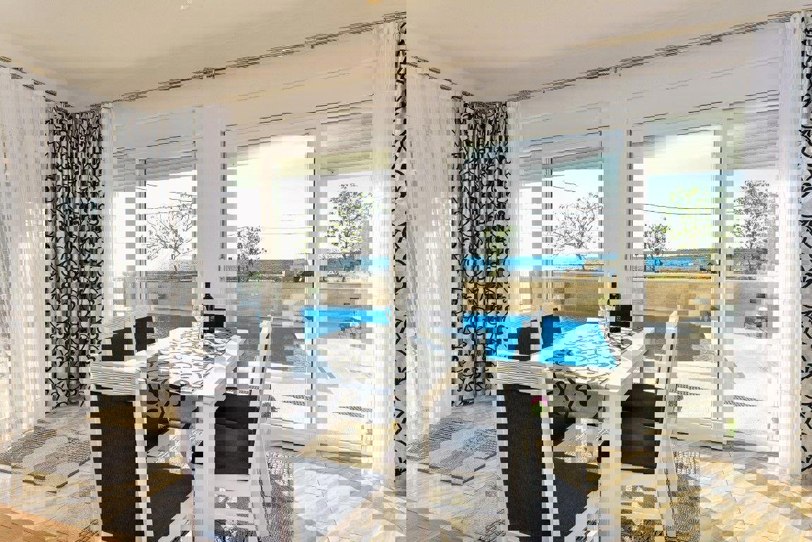 Villa spaziosa con appartamenti