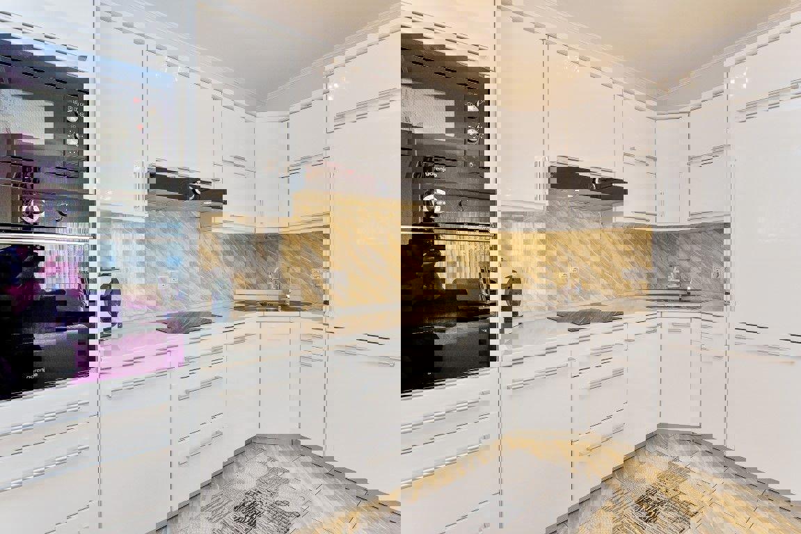 Villa spaziosa con appartamenti