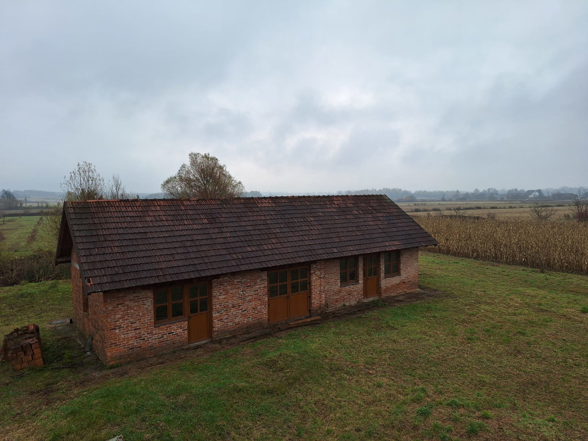 Occasione - grande terreno edificabile con fabbricati