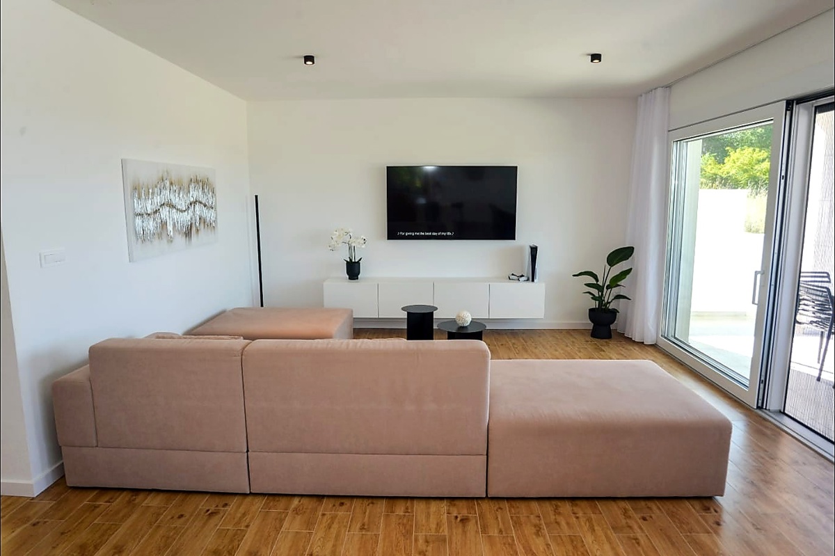 Villa esclusiva nel cuore della natura – Pakoštane da una nuova prospettiva