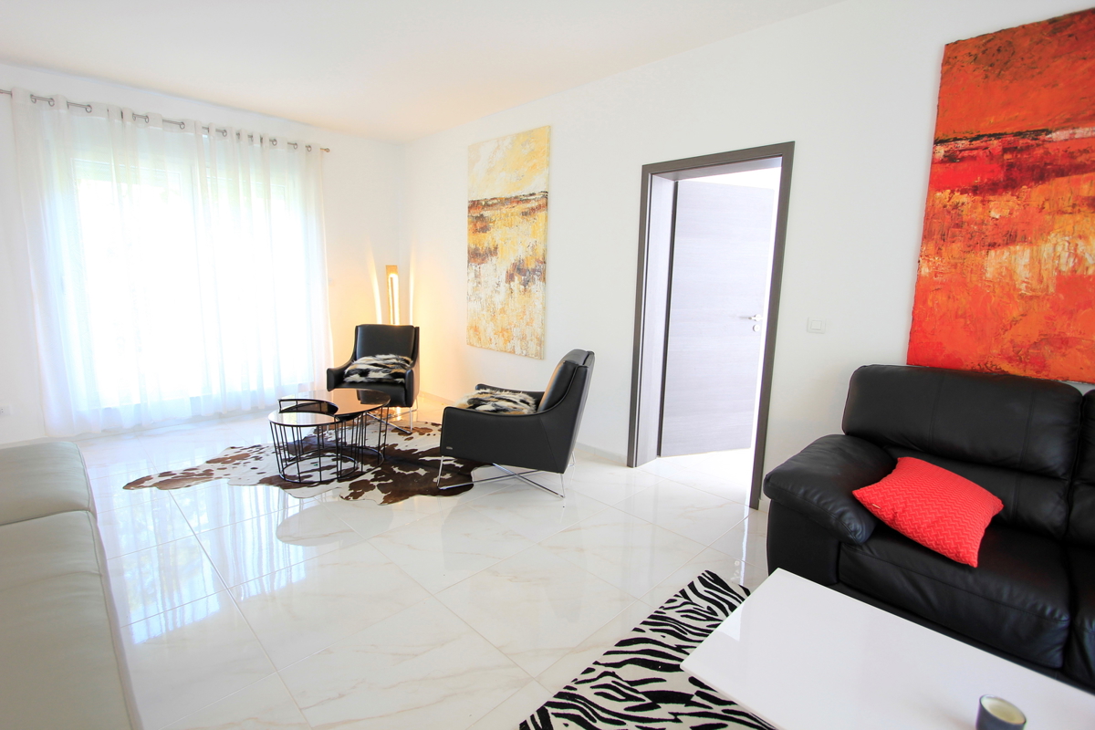 Villa di lusso con due piscine - tranquillità e privacy nelle immediate vicinanze di Zadar