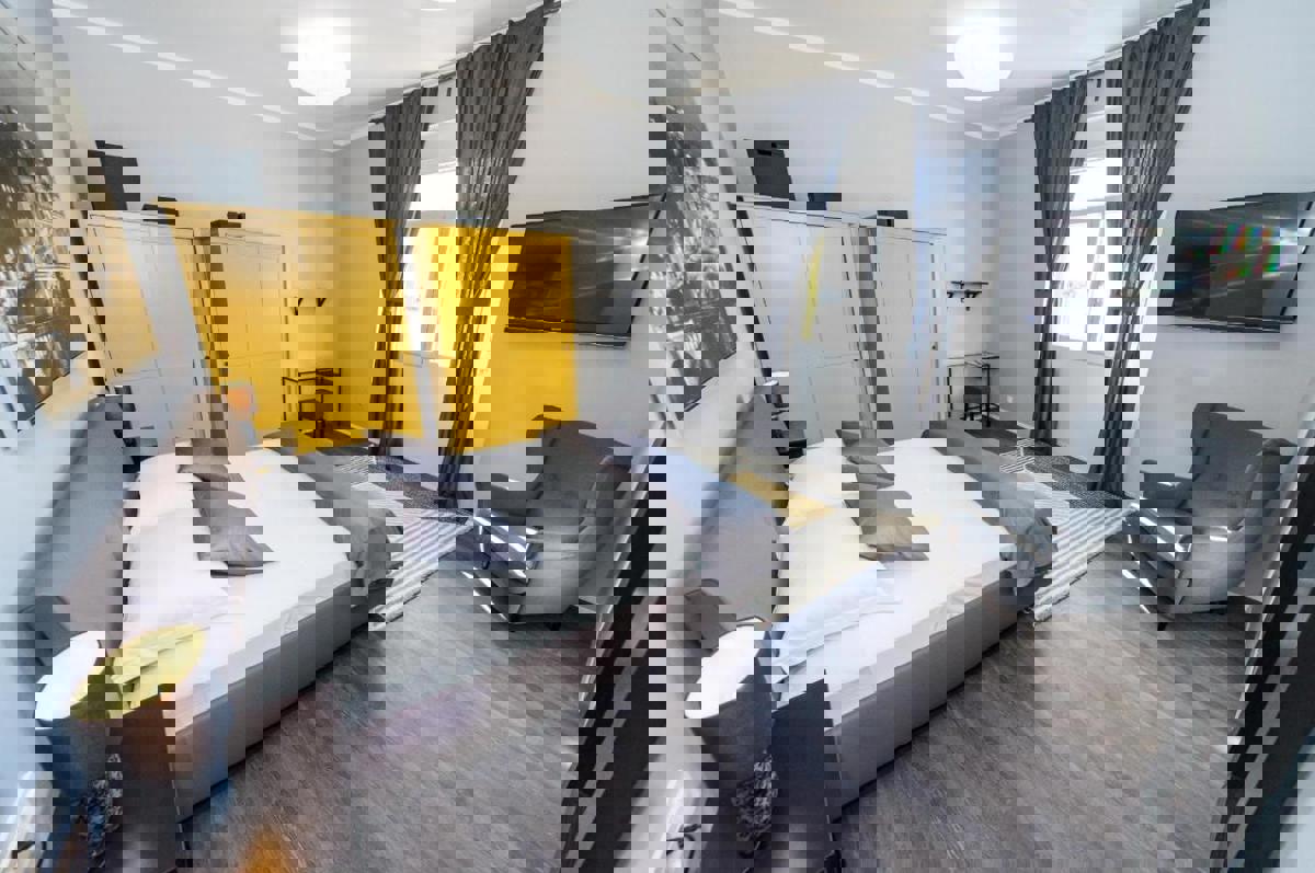 Appartamento a Zara, prima fila sul mare