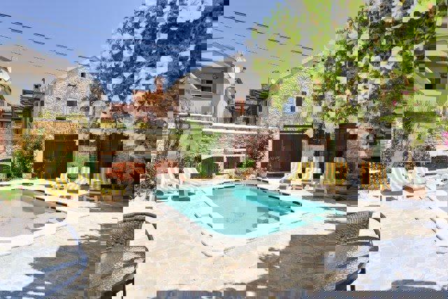 Casa in pietra ideale per affitto turistico