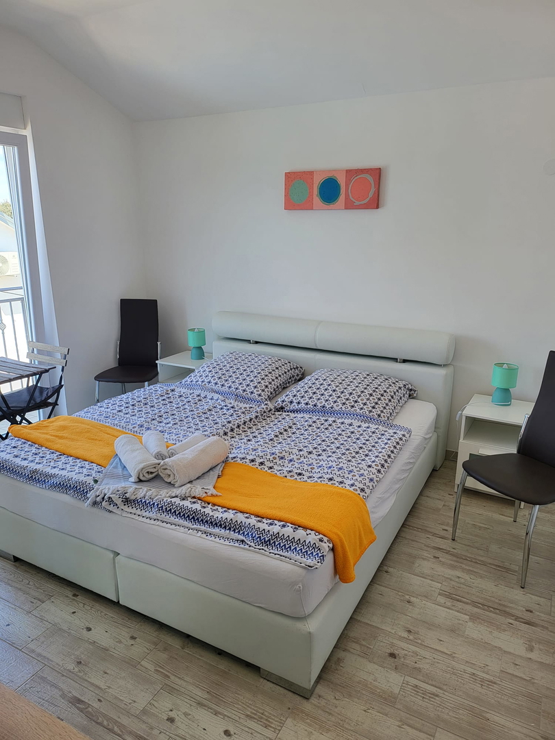 Villa con piscina e sauna vicino a Biograd – ampio giardino, potenziale turistico