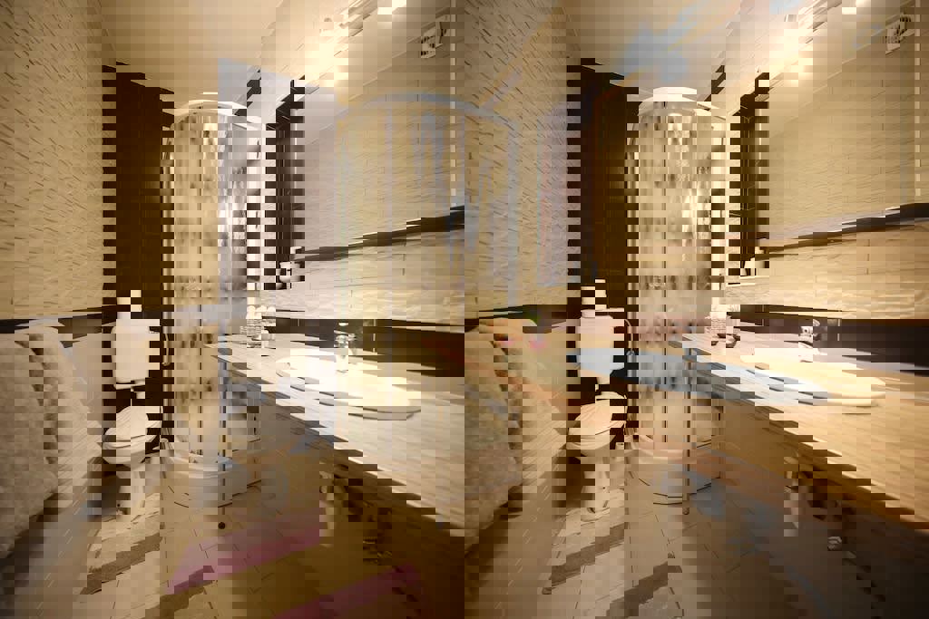 Due case moderne plurifamiliari con piscina e sauna a Zara