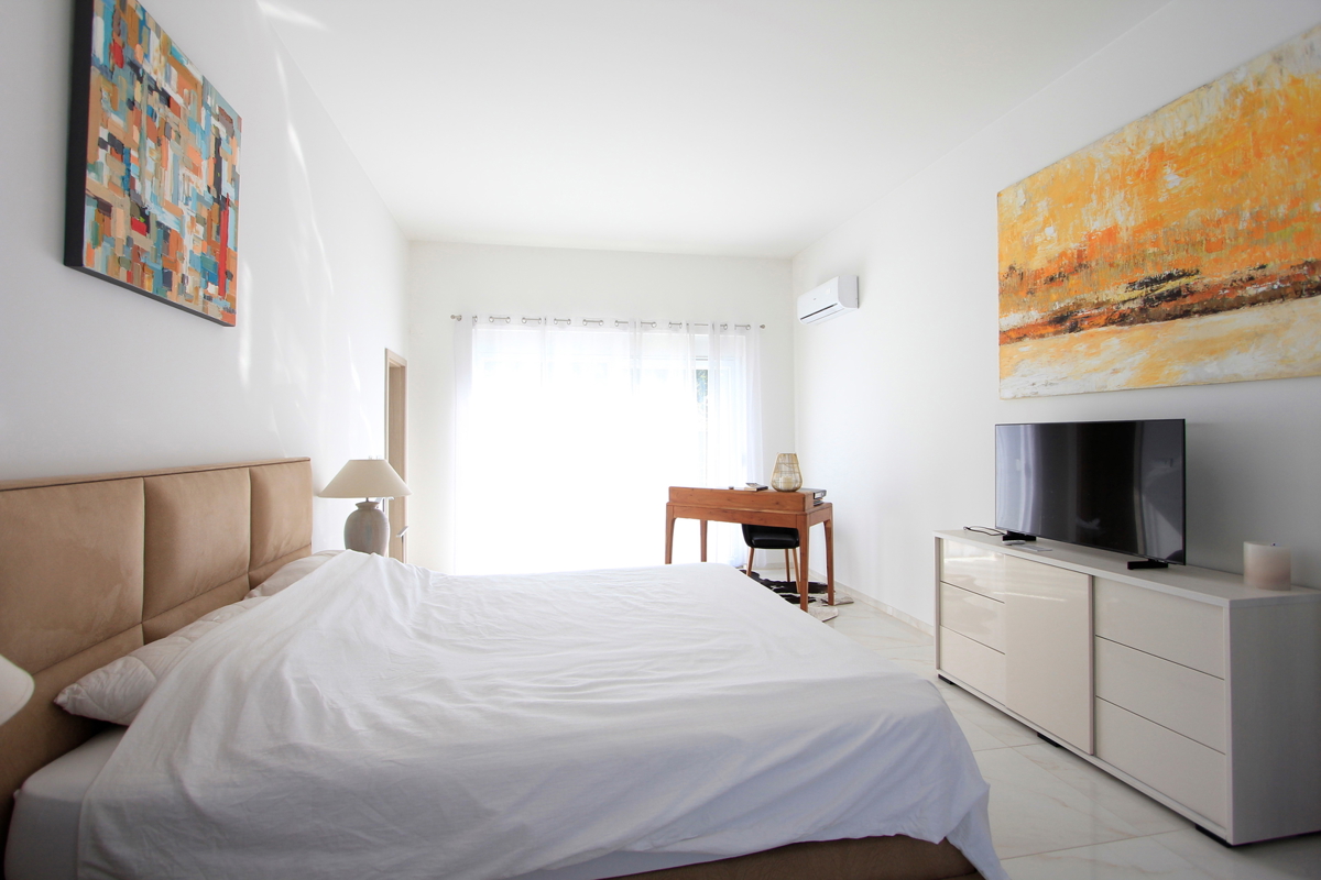 Villa di lusso con due piscine - tranquillità e privacy nelle immediate vicinanze di Zadar