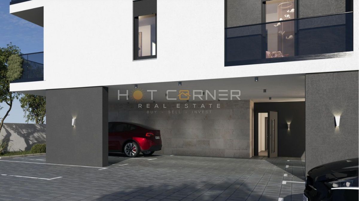 Pola, vicino alla foresta di Šijana, appartamento al piano terra 2 camere + 97 m² di giardino