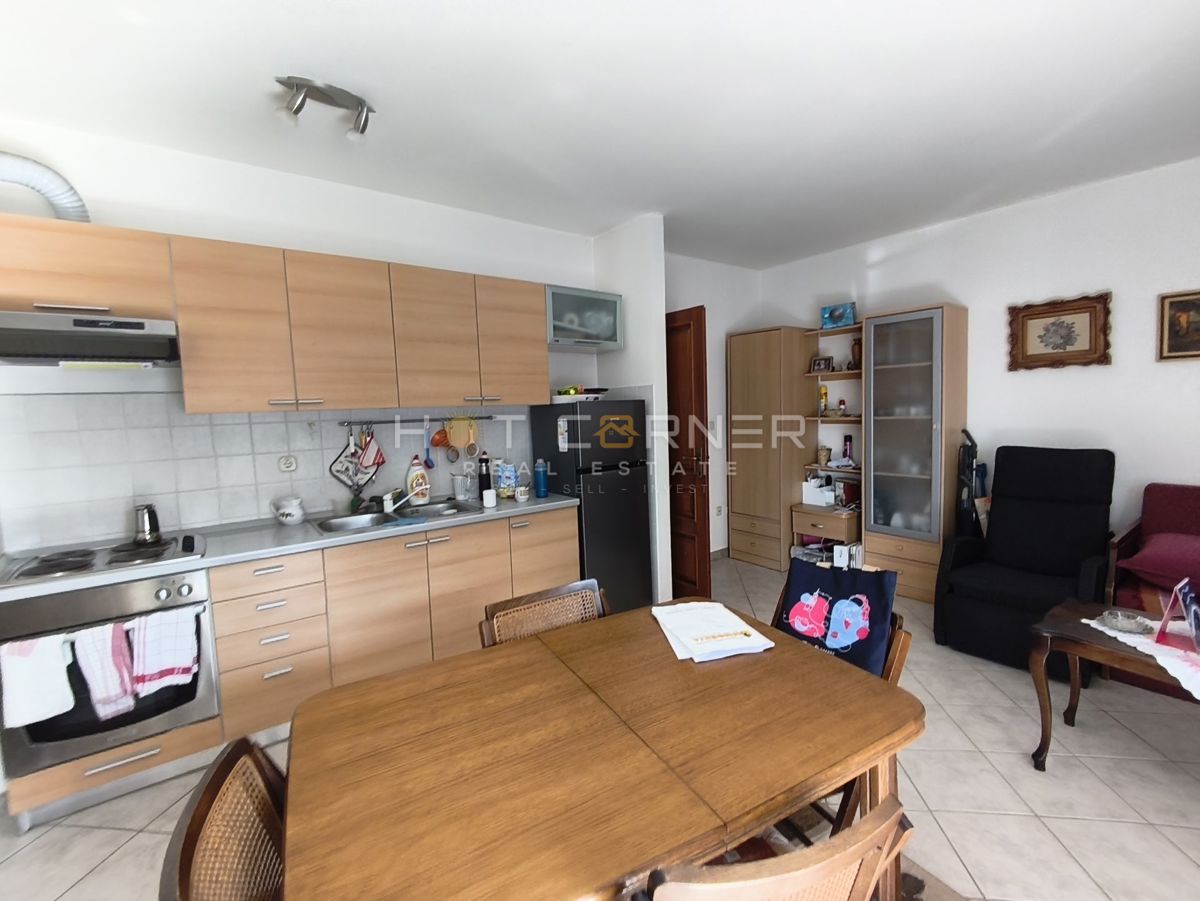 Appartamento Valdebek, Pula, 57m2