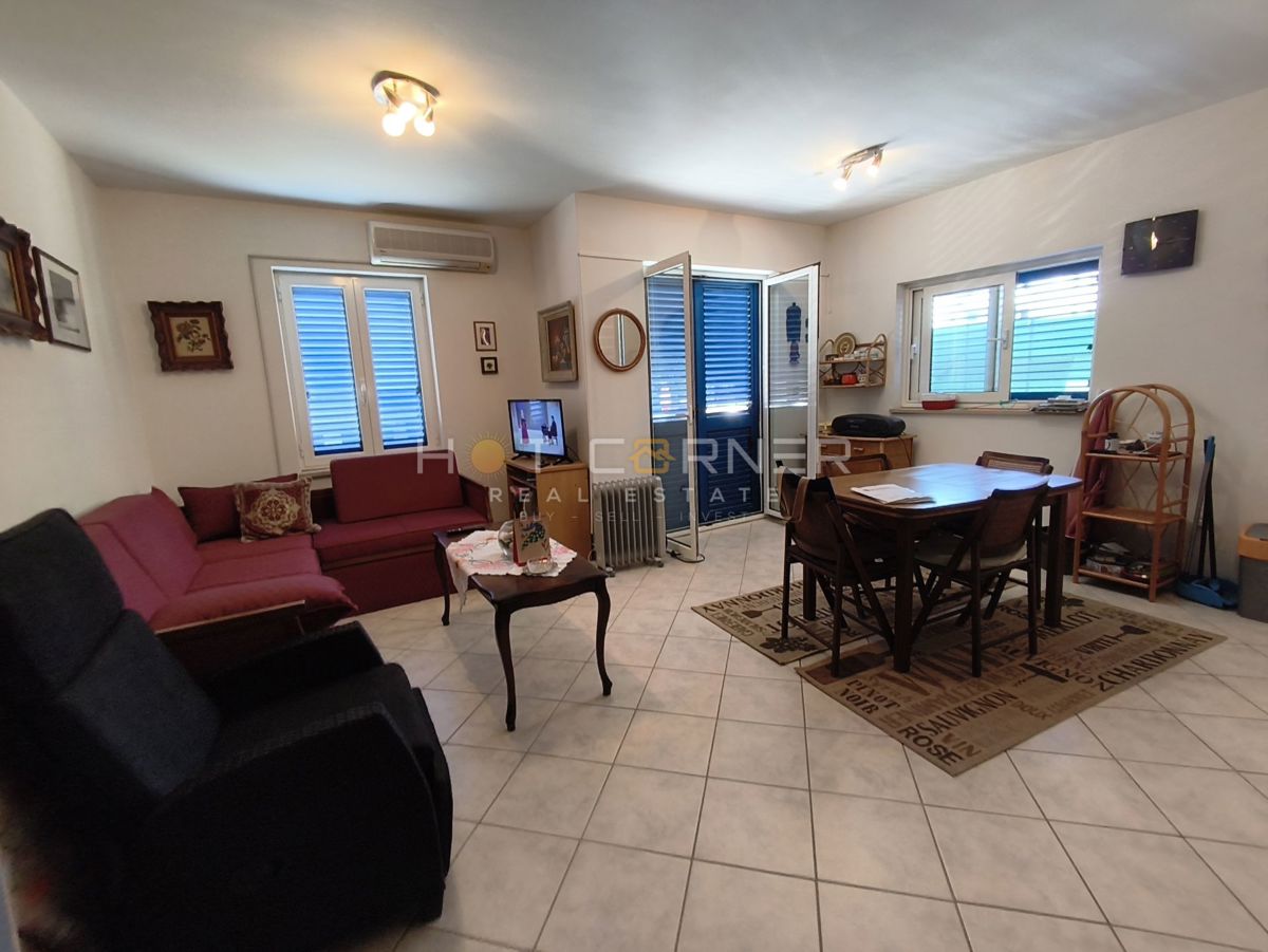 Appartamento Valdebek, Pula, 57m2