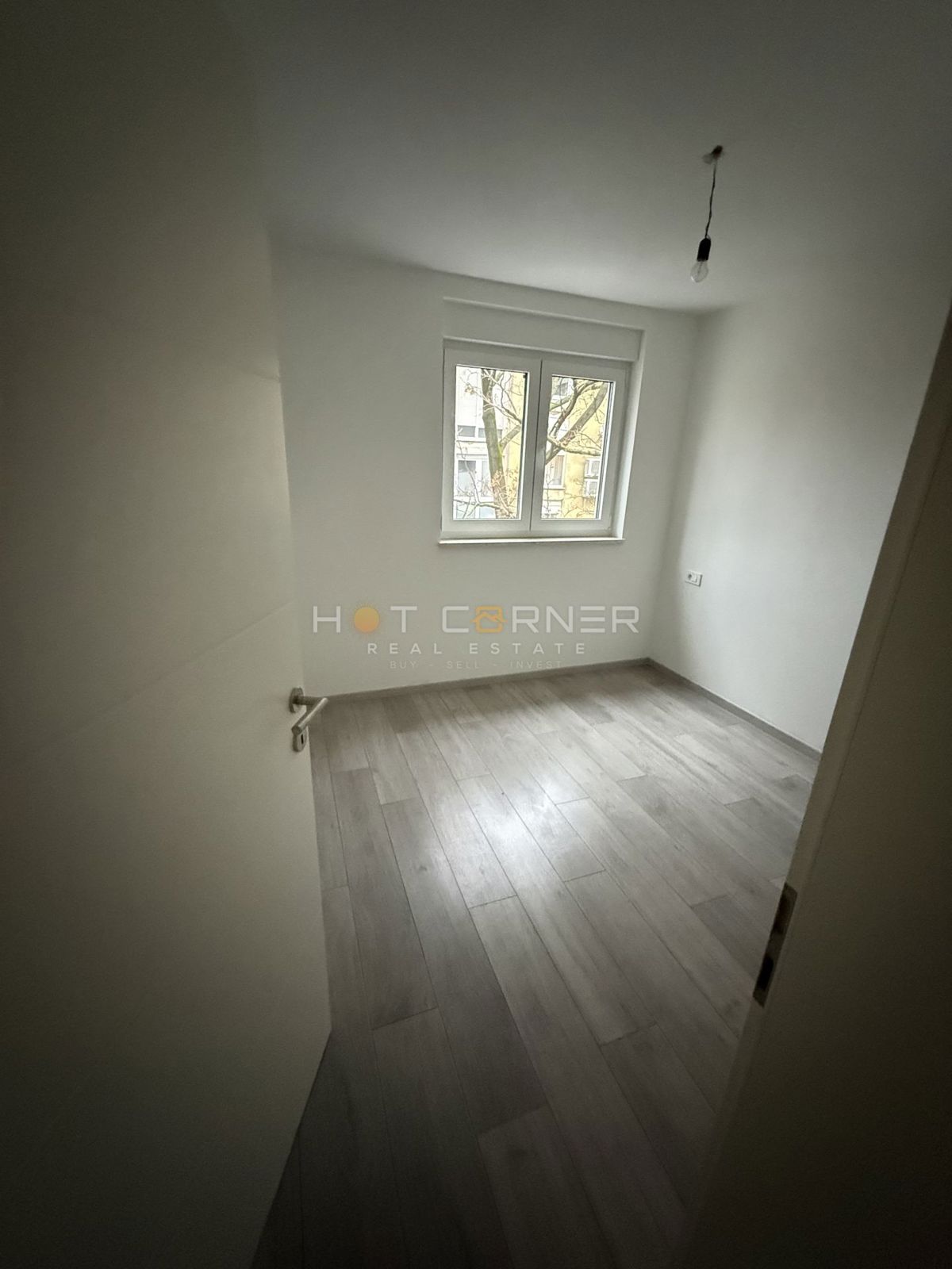 Pola, centro, posizione eccellente, nuova costruzione, 1° piano, 2 camere da letto, terrazza, ascensore