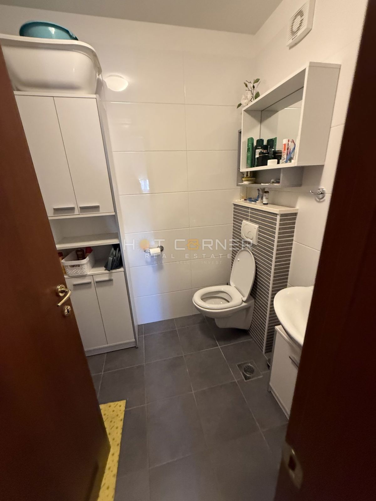 Štinjan, bell'appartamento, 2 camere da letto, terrazza, vicinanza alla spiaggia, FUNZIONALE