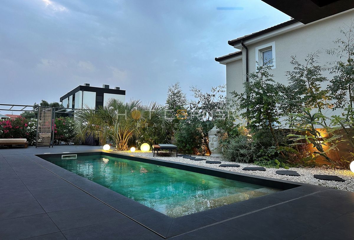 Villa in stile Bali unica in Istria