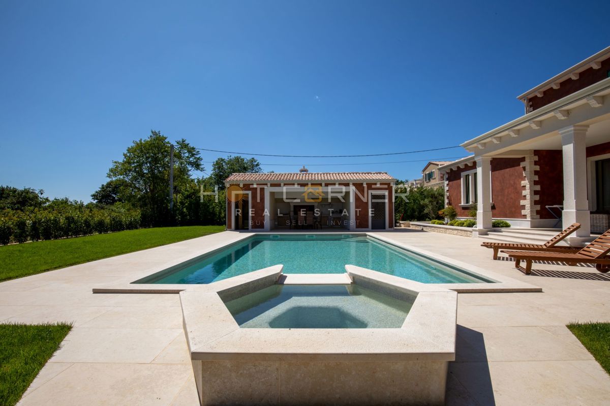 Villa Kringa, Tinjan, 264m2