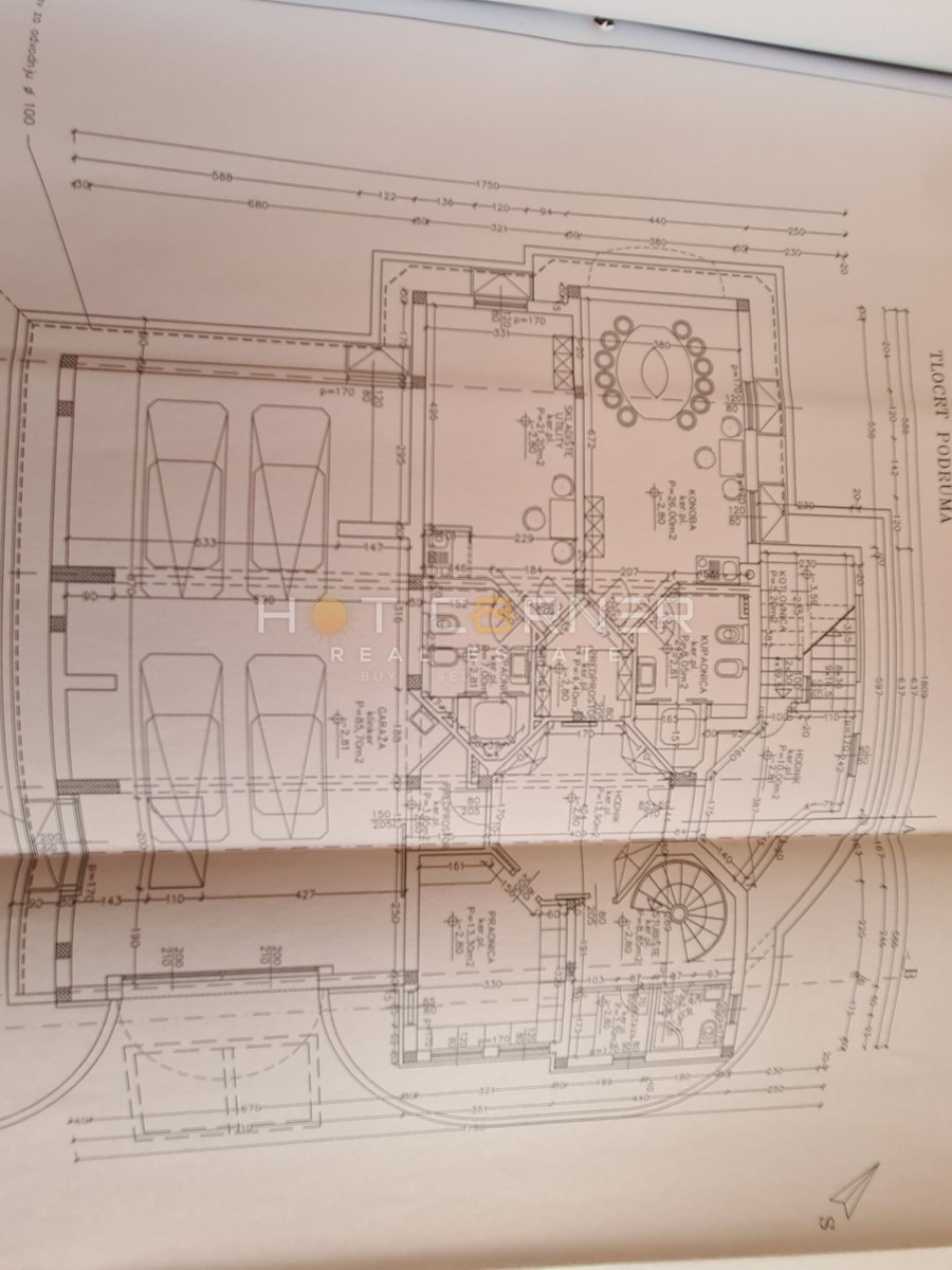 Casa Medulin, 1.000m2