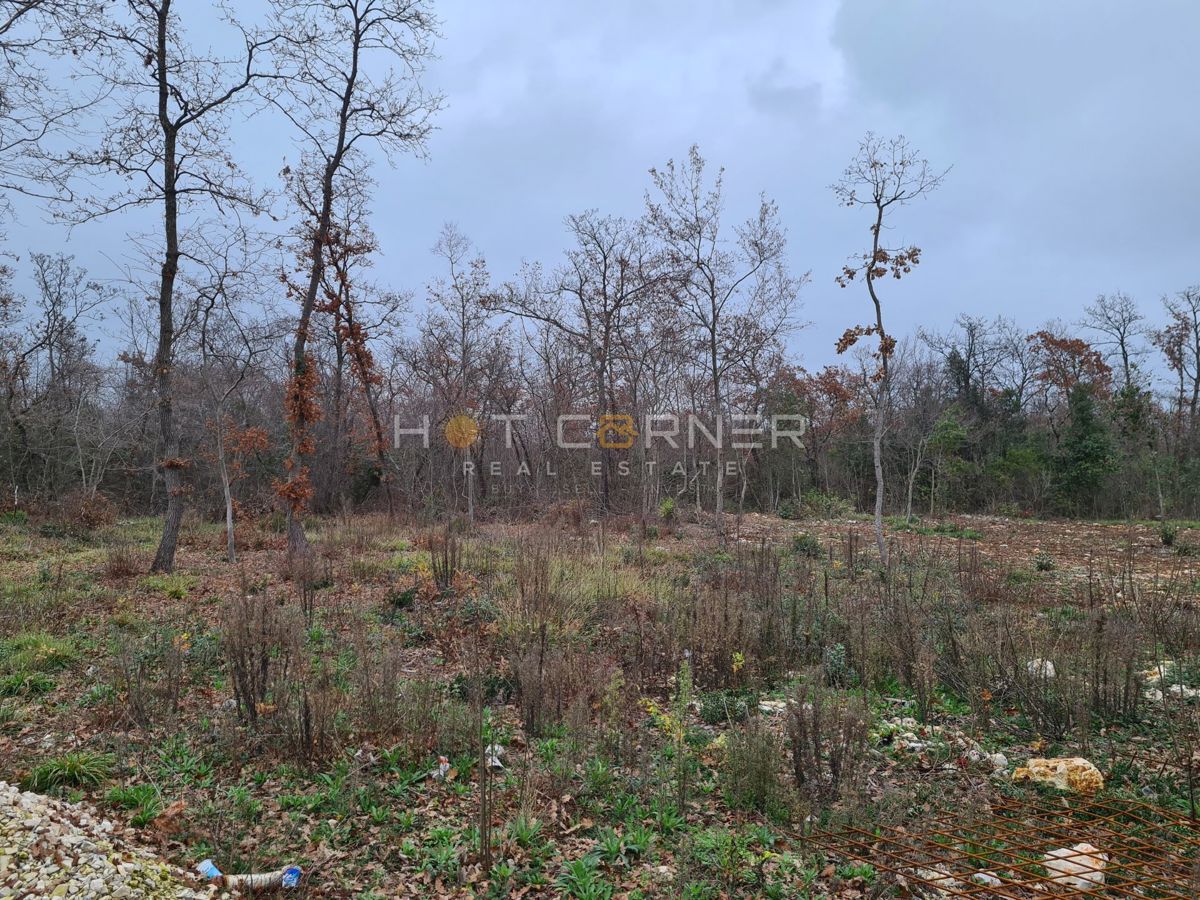 Terreno Peruški, Marčana, 630m2