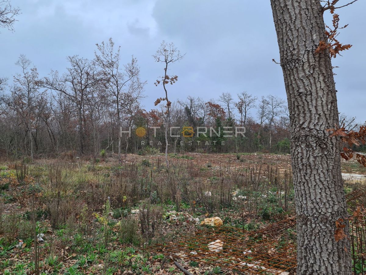 Terreno Peruški, Marčana, 630m2